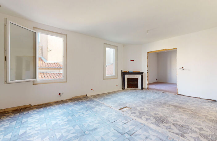 APPARTEMENT DE CARACTÈRE AU COEUR DU CENTRE HISTORIQUE   PLAC — photo 4