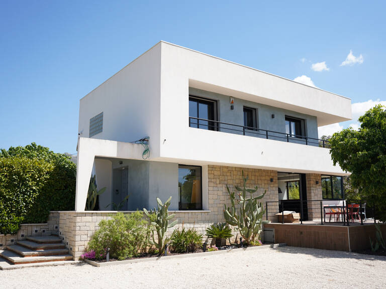Gémenos - Villa contemporaine 182 m2 - 4 chambres dont 2 sui — photo 1