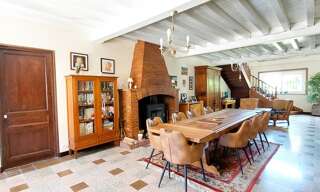 Maison 10 Pièces 325 m² à vendre à Dompierre-sur-Veyle (01240)