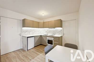 Appartement 1 pièces 820 €