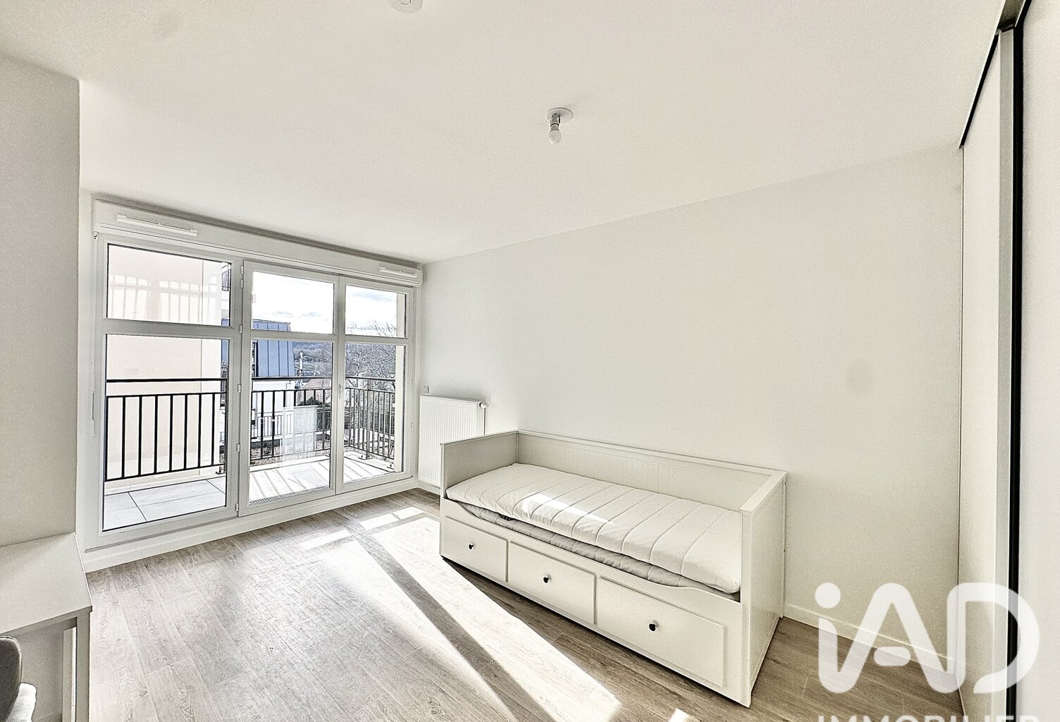 Location Appartement 1 pièce — photo 1