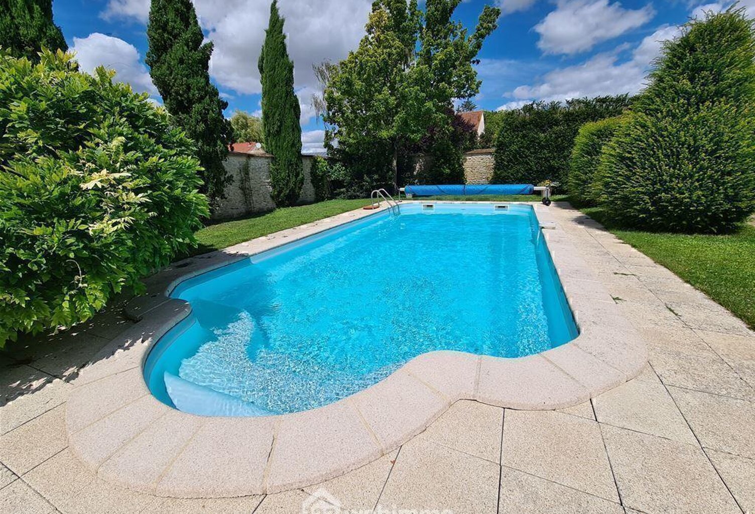 Maison - 191m² - Milly-la-Forêt — photo 1