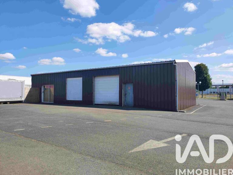 Vente Boutique/Local commercial 150 m&sup2; — photo 1
