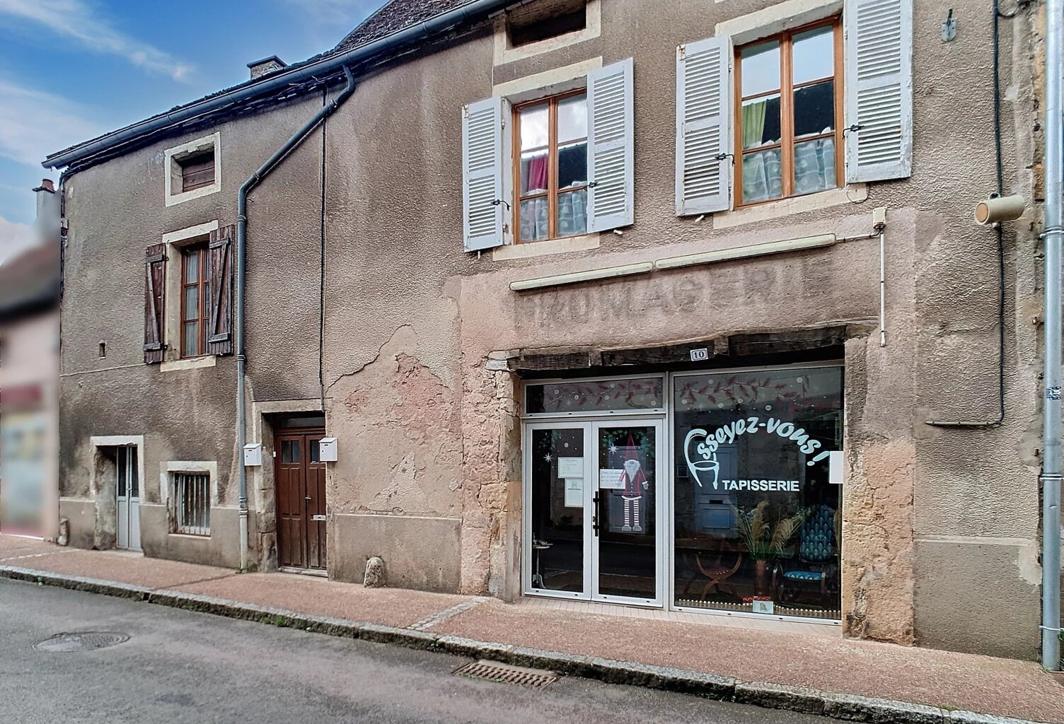 Centre ville SAULIEU: Immeuble investisseur — photo 1