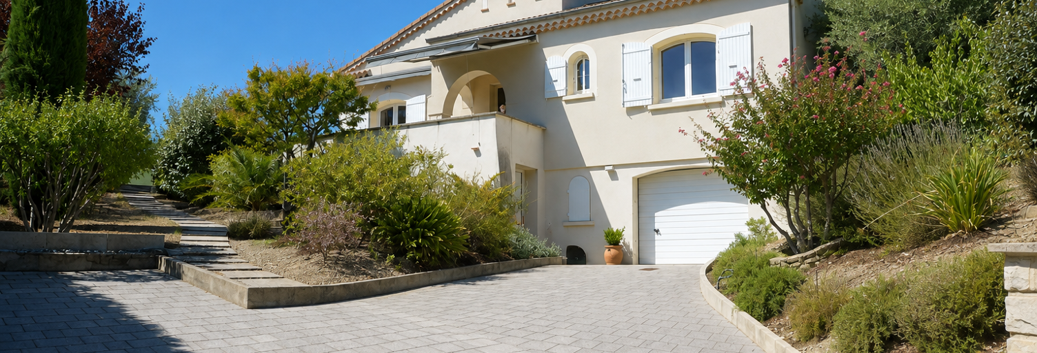 Maison 7 Pièces 144 m² à vendre à Nyons (26110)
