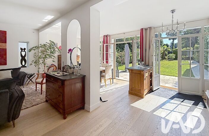 Vente Maison/villa 7 pièces — photo 2
