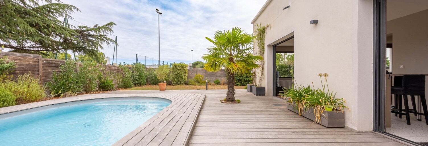Maison 9 Pièces 191 m² à vendre à Bordeaux (33200)