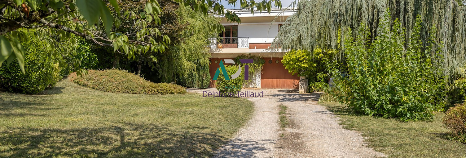Maison 10 Pièces 231 m² à vendre à Saint-Ismier (38330)
