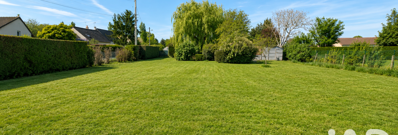 Terrain  652 m² à vendre à Saint-Genouph (37510)
