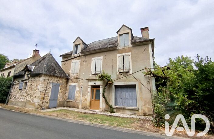 Vente Maison/villa 9 pièces — photo 2