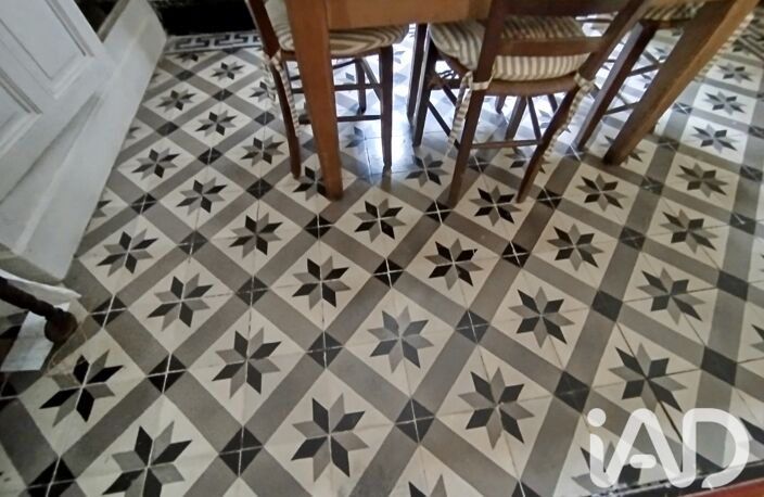 Vente Maison/villa 9 pièces — photo 4