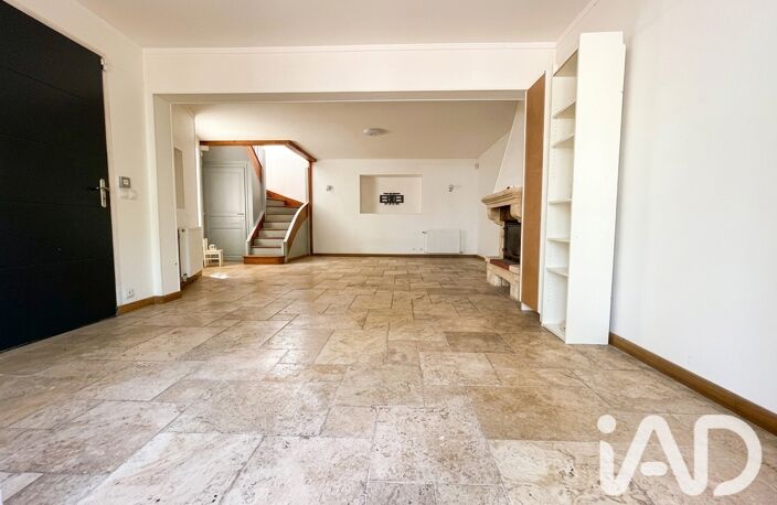 Vente Maison/villa 6 pièces — photo 2