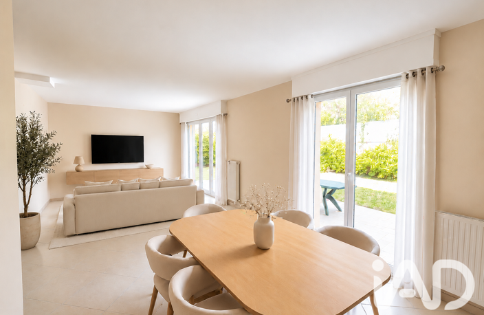 Vente Maison/villa 7 pièces — photo 2