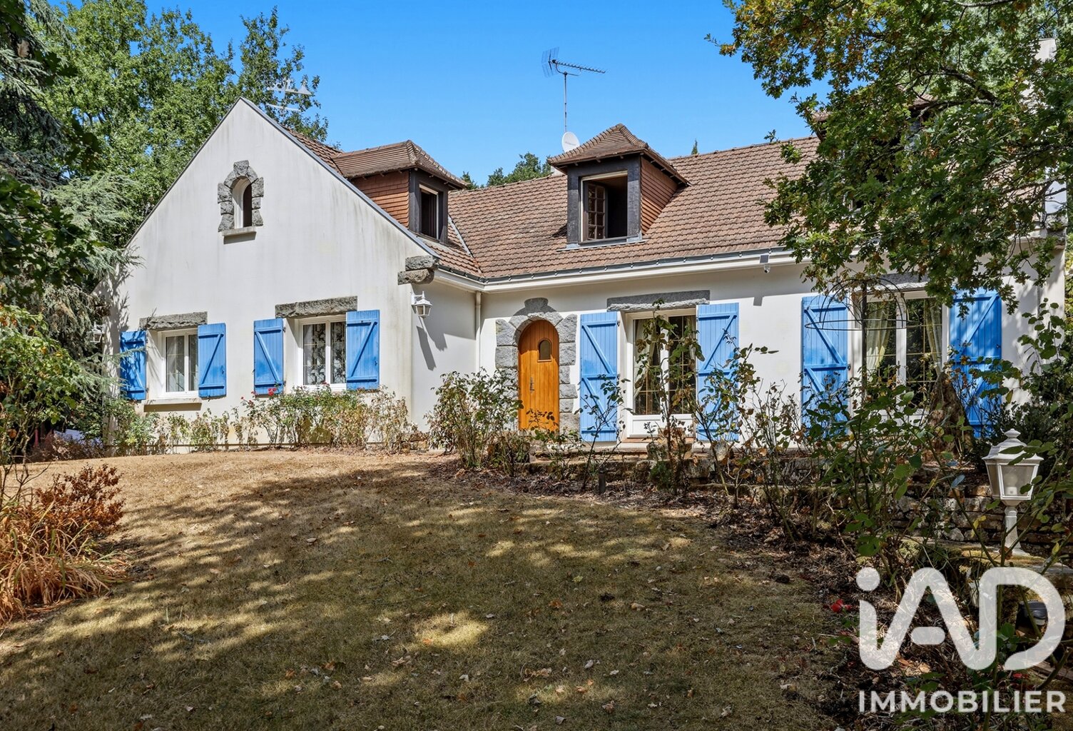 Vente Maison/villa 8 pièces — photo 1