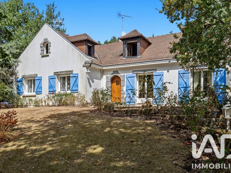 Vente Maison/villa 8 pièces — photo 1