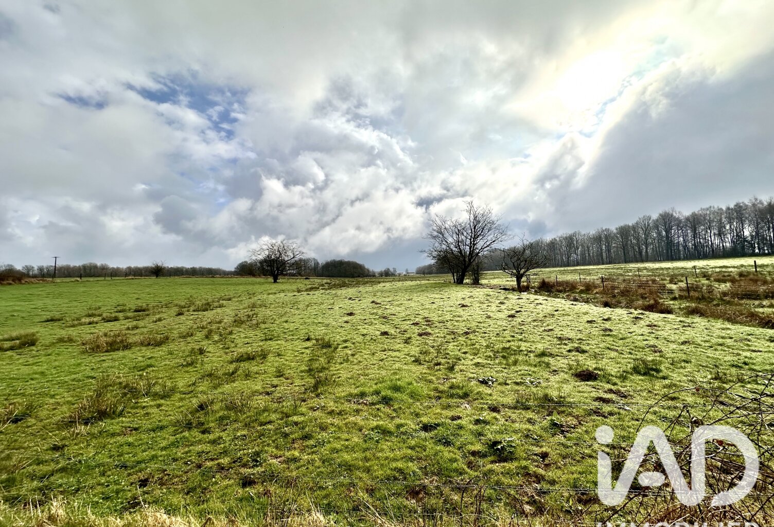 Vente Terrain 1 341 m&sup2; — photo 1