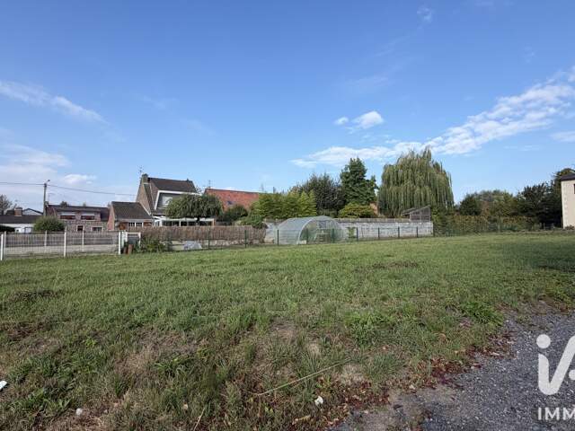 Vente Terrain 720 m&sup2; — photo du bien