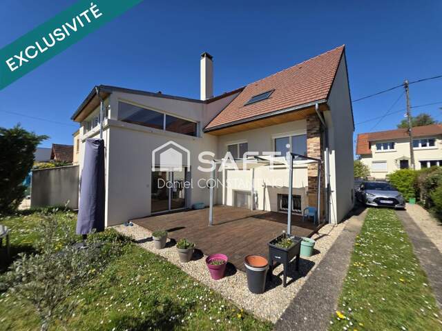Maison 182 m², 4 Chambres sur Terrain de 517 m² — photo du bien