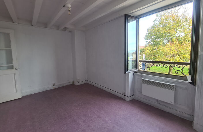 DUPLEX SPACIEUX, en coeur de village — photo 3