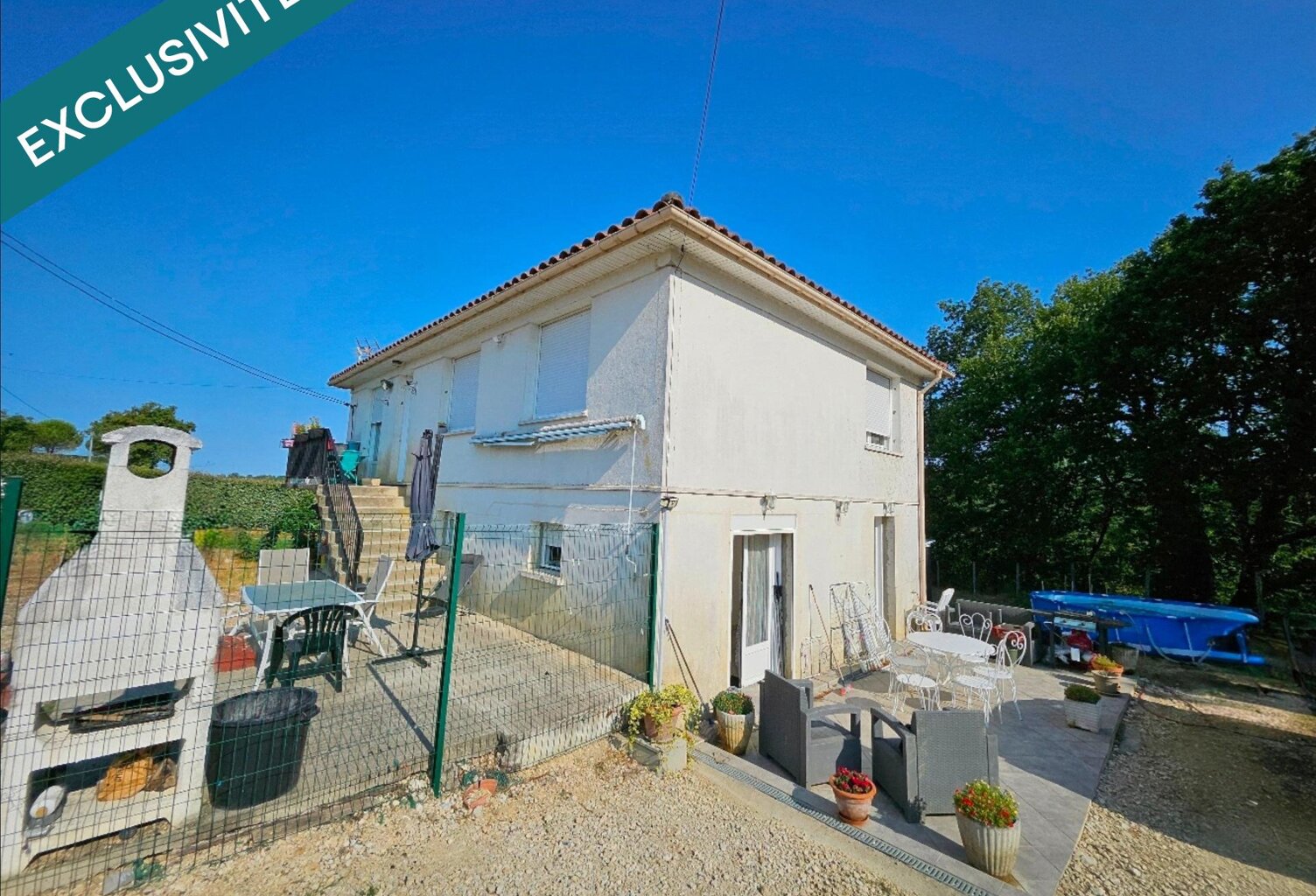 MAISON DIVISÉE EN DEUX APPARTEMENTS AVEC JARDIN — photo 1