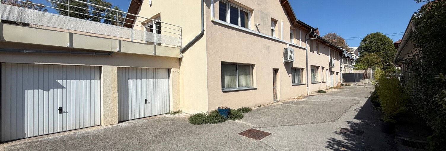 Immeuble   m² à vendre à Besançon (25000)