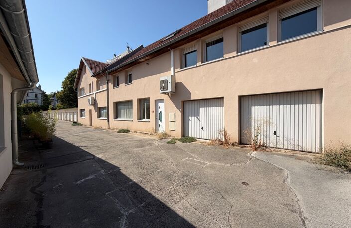 Vente immeuble   Besançon (25000) — photo 2