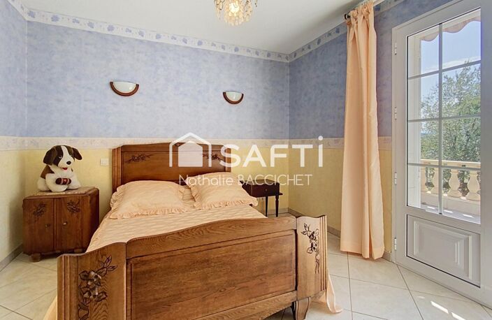 maison familiale un bel extérieur avec piscine — photo 4