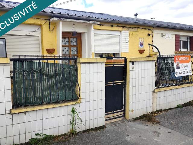 SAINT-QUENTIN / VERMANDOIS  MAISON DE VILLE À RÉNOVER — photo du bien
