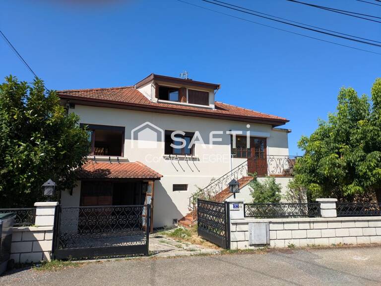 MAISON BIEN SITUEE AVEC JARDIN — photo 1