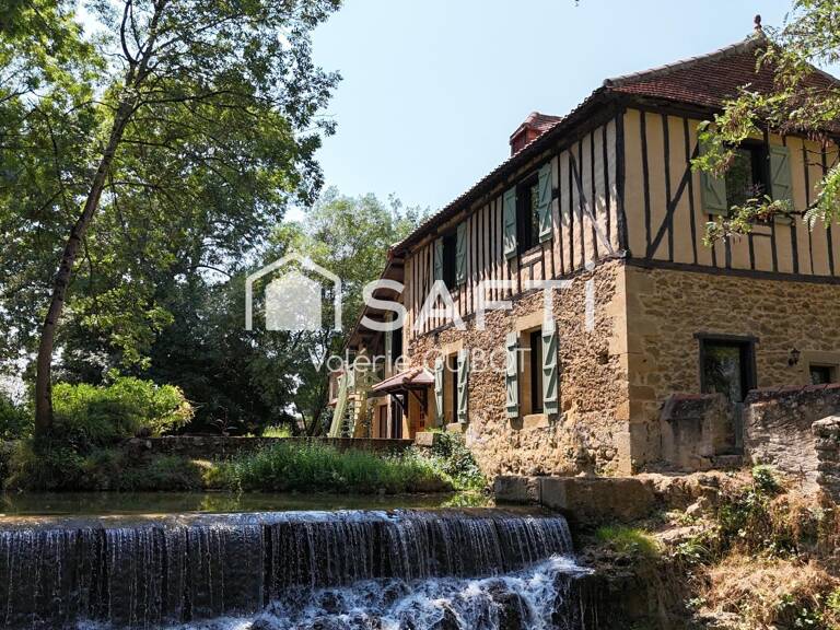 Moulin du XIII eme siècle, entièrement rénové — photo 1