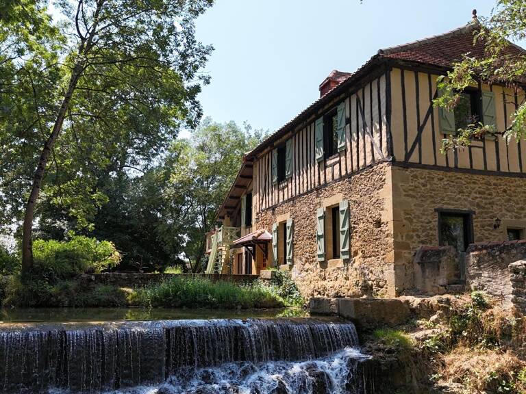Moulin du XIII eme siècle, entièrement rénové — photo 1