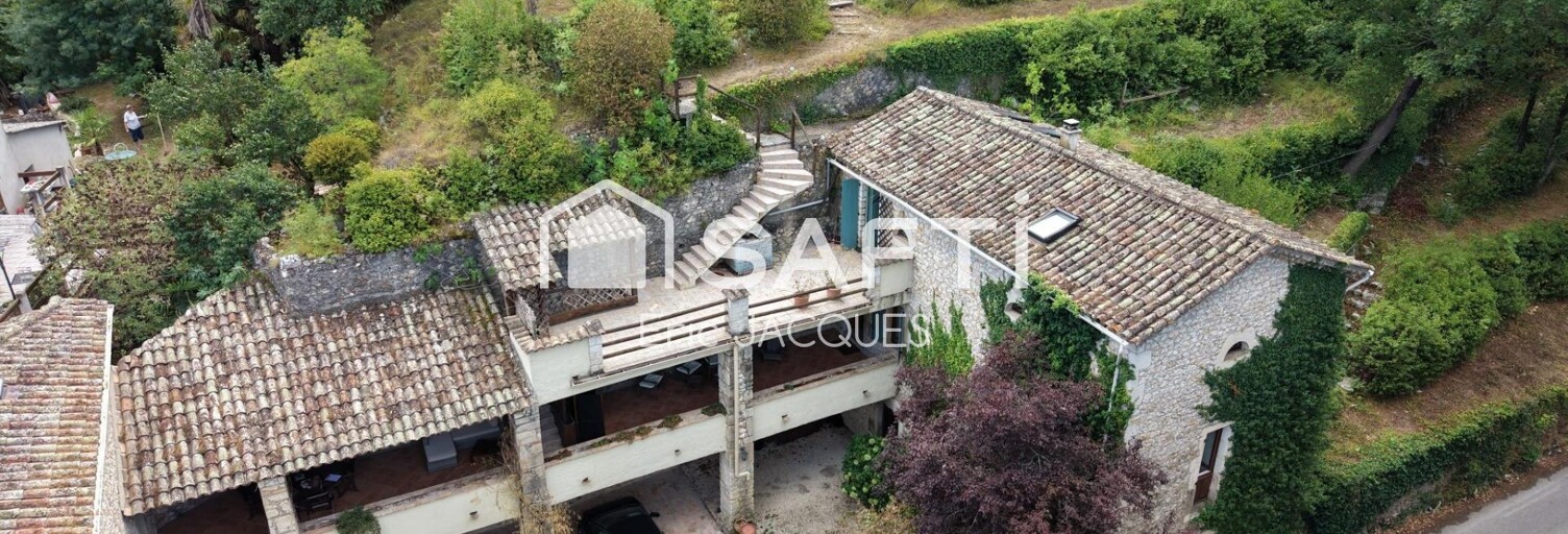 Maison 9 Pièces 250 m² à vendre à Rochegude (30430)