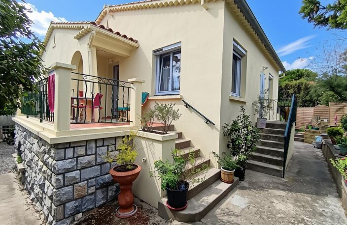 Ravissante maison individuelle 4 faces sur terrain arboré de 550m² avec sous sol complet de 100m² — photo 3