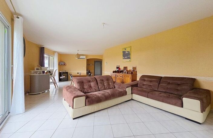 Maison familiale 121 m² avec grand terrain entre Cognac et Pons — photo 5