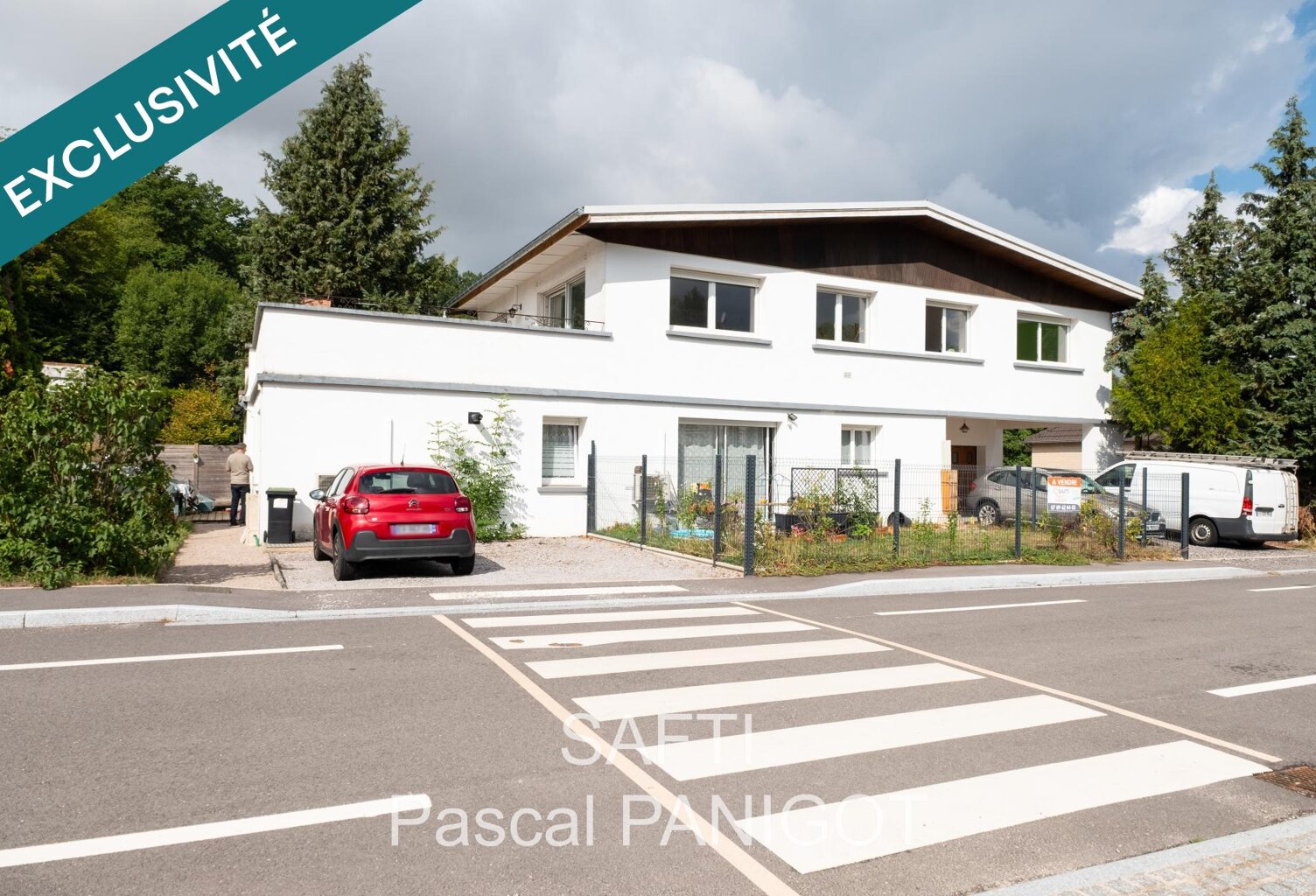 Immeuble locatif ou habitation. Bon état général. Excellent potentiel... Bon plan !!! — photo 1