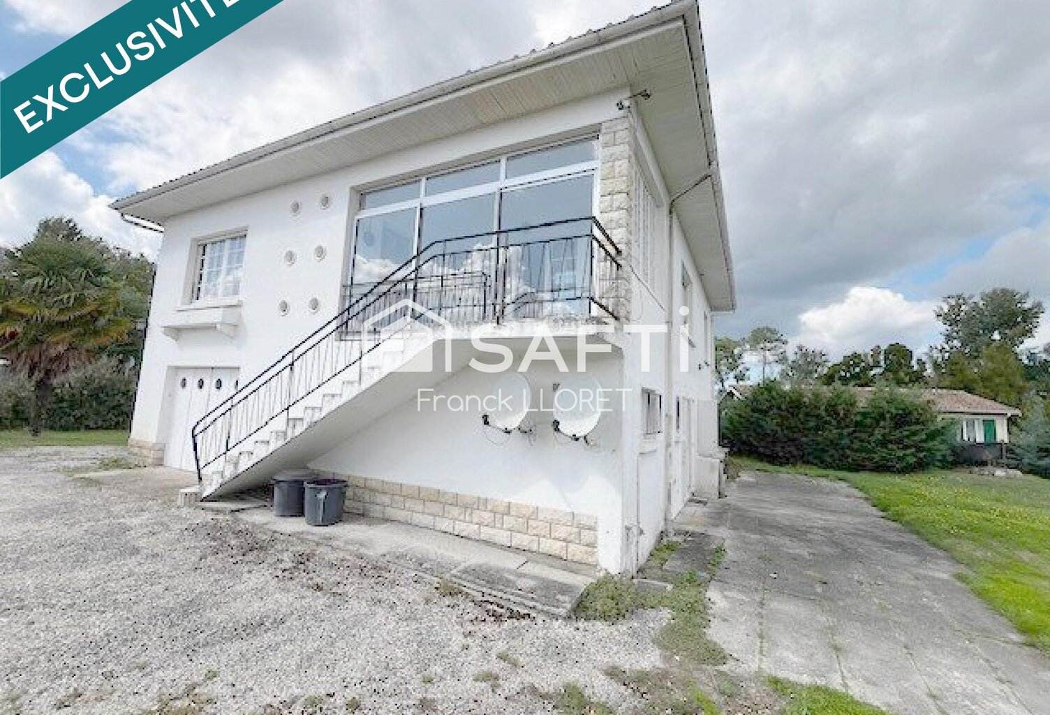 Maison 122m², T2 19m², garage 60m², Terrain 1807m² — photo 1