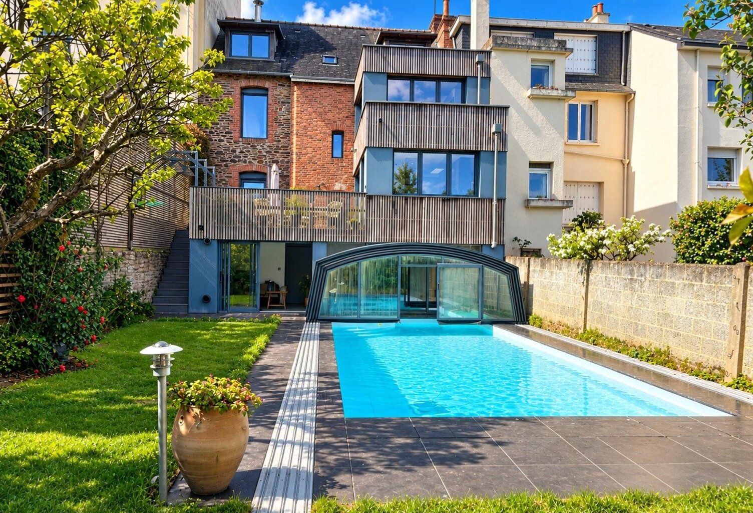 Maison d'exception avec piscine à Rennes — photo 1