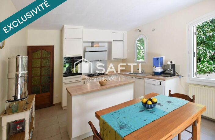 Joli domaine à Vendre à Vanxains (24600) — photo 4
