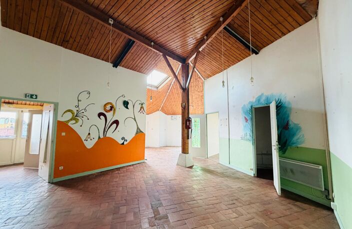maison de 240 M2 de plain pied idéal pour créer un loft — photo 3