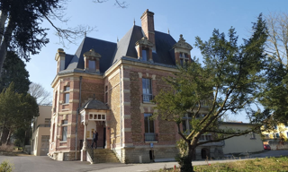 Immeuble  390 m² à vendre à Coupvray (77700)