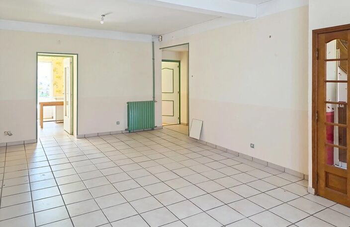 MAISON DE VILLE 4 PIÈCES - LAON — photo 2