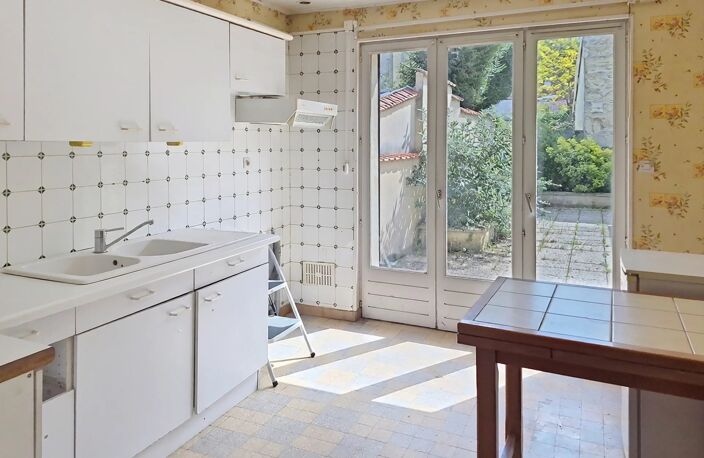 MAISON DE VILLE 4 PIÈCES - LAON — photo 3