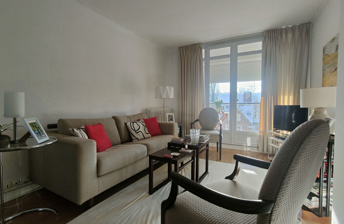 PLEIN CENTRE VILLE, MAGNIFIQUE APPARTEMENT DE 80 M2 HAB  REF — photo 2