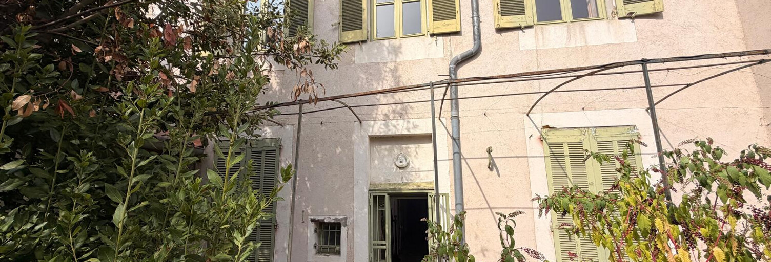 Maison 7 Pièces 182 m² à vendre à Nîmes (30000)