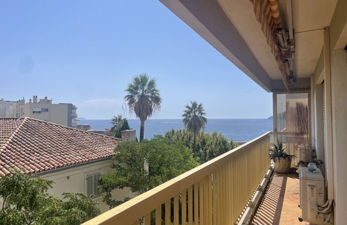 Vente appartement 2 pièces 51 m² Toulon (83000) — photo 2