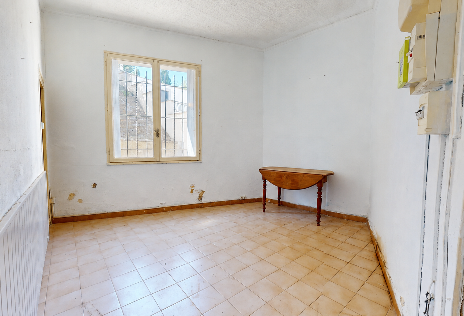 VENTENAC-EN-MINERVOIS   MAISON DE VILLAGE À RÉNOVER AVEC COM — photo 1