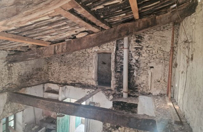 MAISON AVEC REMISE A VENDRE SUR SIMIANE LA ROTONDE — photo 5