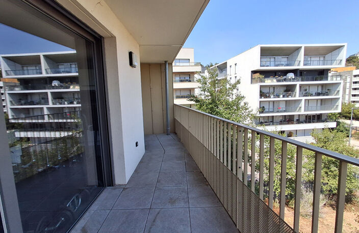 Lumineux T3 65m2 avec vue saône — photo 2