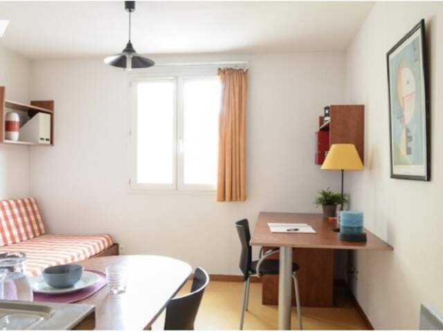 Appartement 1 pièce 17 m² à Valence — photo du bien