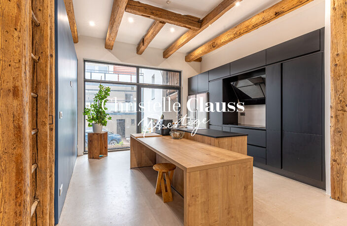 GRANGE RÉNOVÉE AVEC PRESTATIONS DE QUALITÉ  - 165 M² - TERRAIN DE 10A53CA — photo 4